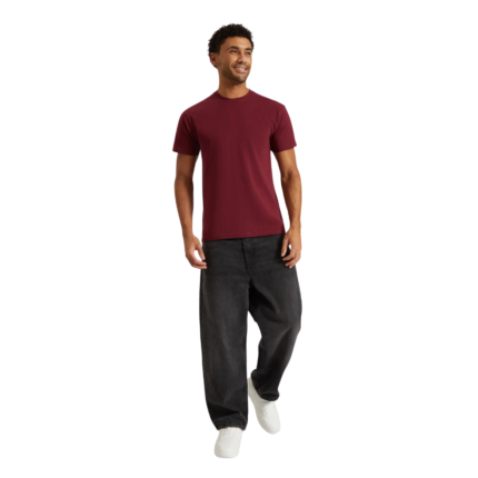 Specification Reactive Dyed 100% Cotton Crew Neck Taped Shoulder to Shoulder Enzyme Washed Twin Needle Stitching on Neck & Shoulders